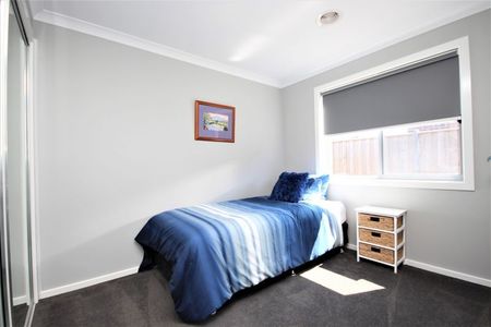 42 Bramley Avenue, Charlemont - Photo 3