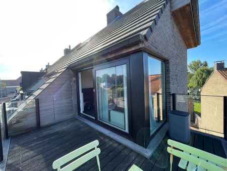 Recent DUPLEXAPPARTEMENT met zonneterras, GARAGE en bovengrondse staanplaats - Foto 5