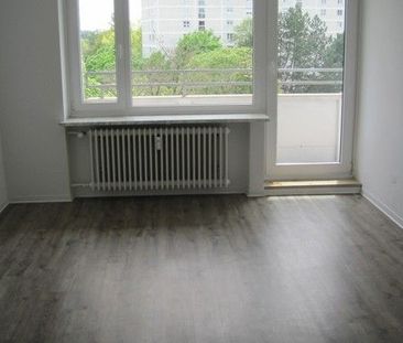 Neuer Mieter gesucht: Renovierte 2-Zimmer-Wohnung mit Balkon - Foto 2