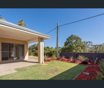 Modern and Spacious Family Home - Photo 5