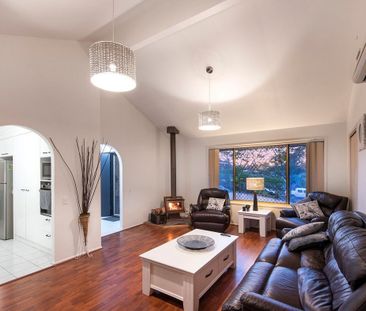 198 Castile Crescent, Edens Landing QLD 4207 - House For Rent | Domain - Photo 1