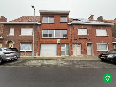 Ruime bel-étagewoning met 3 slaapkamers, garage en tuin - Photo 4