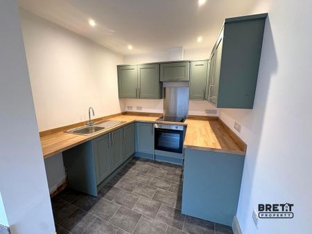 2 bedroom flat to rent - Photo 3