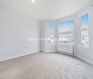 3 bedroom flat to rent - Photo 2