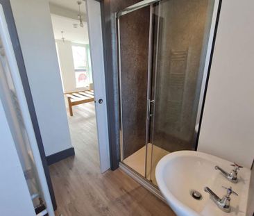 4 bedroom house share to rent - Photo 4