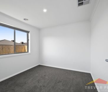 5 Grassy St, Winter Valley VIC 3358 - Photo 2