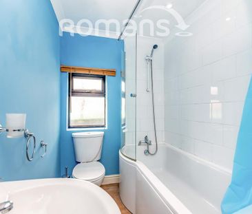 1 bedroom in a house share to rent - Photo 3
