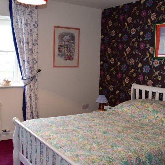 Room to rent in 4-bedroom house in Balgriffin, Dublin - Photo 1