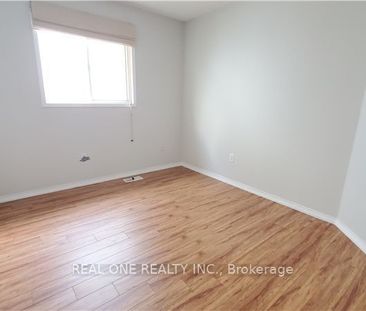 For Lease - 2885 Galleon Crescent, Mississauga, Ontario - Photo 6