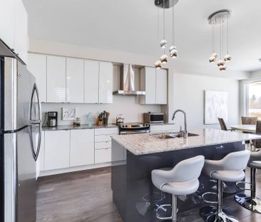 For Lease - 3199 Mintwood Circle, Oakville, Ontario - Photo 6