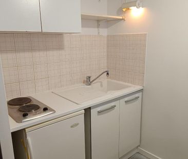 Location Appartement 1 pièce LILLE 59000 - Photo 4