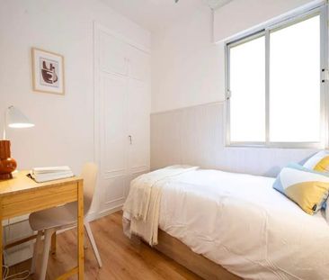 Calle del Doctor Gómez Ulla, Madrid, Community of Madrid 28028 - Photo 4