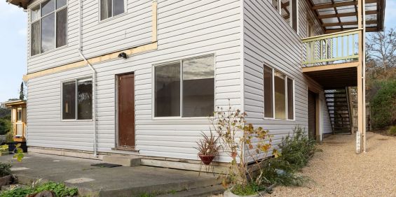 Spacious Dual-Living Home with Endless Possibilities - Photo 3