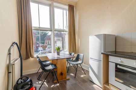 Flat 1 , 23 Park Street - Photo 5