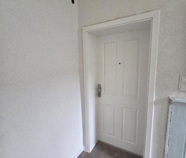 Erstbezug nach Kernsanierung! Helle 2-Zimmer-Wohnung - Foto 4