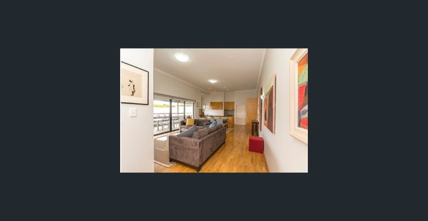 LIGHT APARTMENT IN THE HEART OF SUBIACO - Photo 1