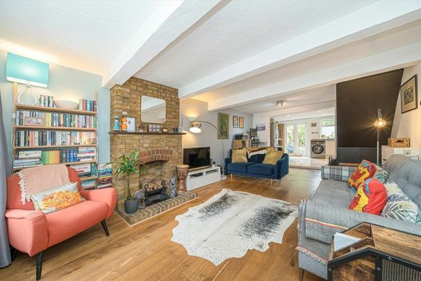 Nelson Road, Whitton, TW2 - Photo 1