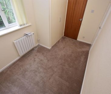 Puxton Drive, Kidderminster - Photo 2