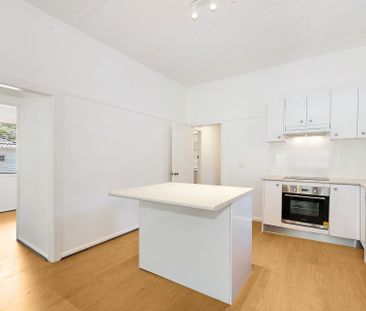 Beautiful Family Home - Photo 1