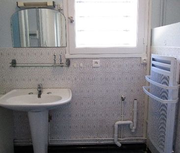 Location Maison 1 pièce 29m² JARNAC 16200 - Photo 3