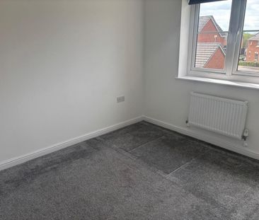 3 bedroom House To Let Total Size: 743 SQ FT - Photo 5