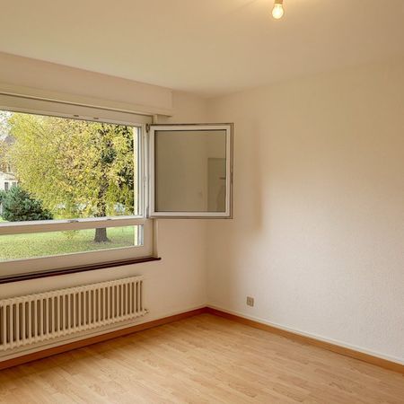 Appartement rafraîchi de 2 pièces au rez-de-chaussée - Photo 4