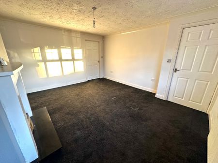 Litherland Avenue, Wirral - Photo 3