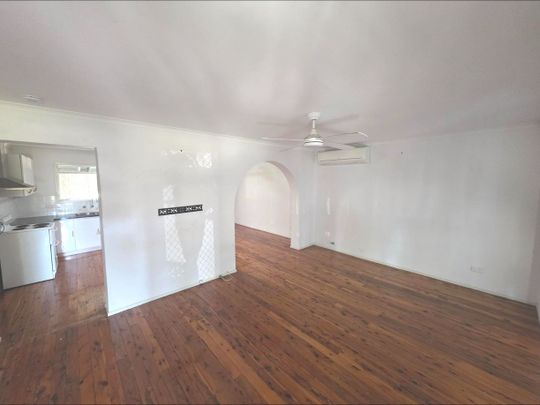 For Lease - Photo 1