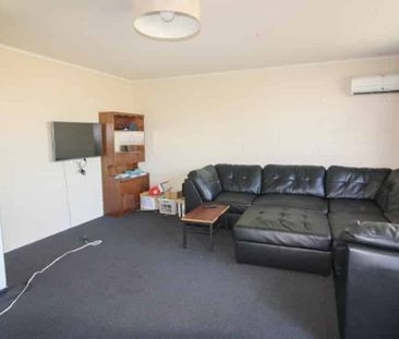 Studio Rooms Available 2026 - Photo 1