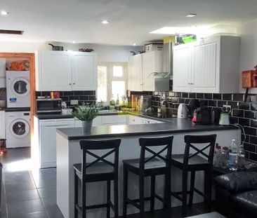 266 Hubert Road - Photo 6