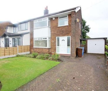 Newington Drive, BL8 - Photo 3