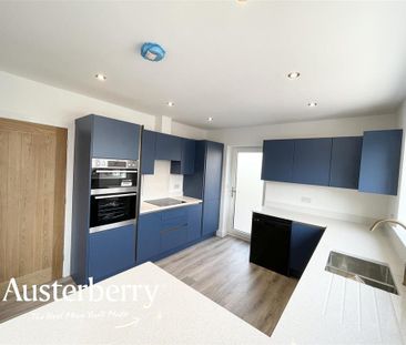 2 bedroom detached bungalow to rent - Photo 2