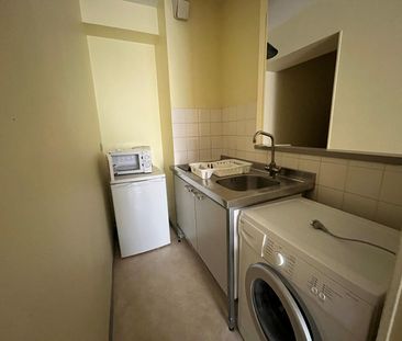 APPARTEMENT T1 27M - Photo 2