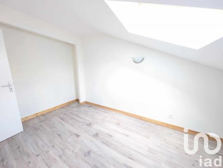 Maison 4 pièces de 65 m² à Les Peintures (33230) - Photo 4