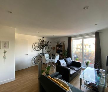 1 Bed Flat, Rosegate House, E3 - Photo 1