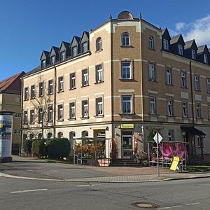 CHARMANTE DACHGESCHOSSWOHNUNG MIT VIEL PLATZ - Foto 2