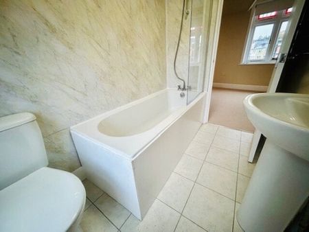 Tunbridge Wells - Photo 4