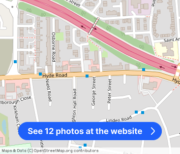 Hyde Road, Denton, M34 - Photo 1