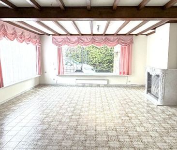 Woning te huur in Zwevezele voor € 1.050 met 4 slaapkamers - Photo 1