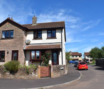 3 bedroom end of terrace house to rent - Photo 3