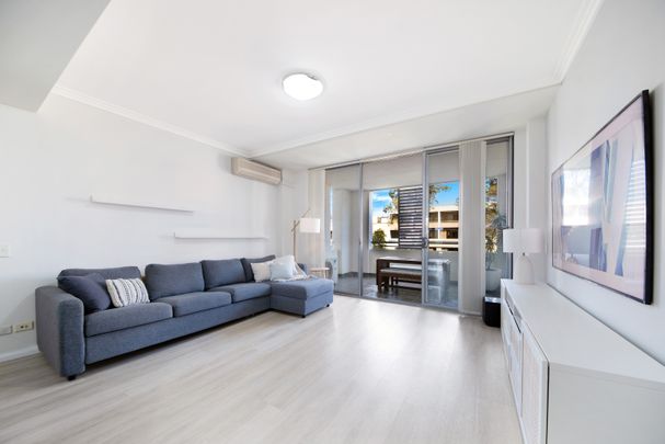 325/3 Stromboli Strait, Wentworth Point NSW 2127 - Apartment For Rent | Domain - Photo 1