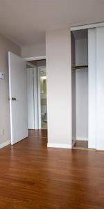 Complexe du Parc | 4 1/2 à Louer | 2 bedrooms apartment for Rent | Sherbrooke - Photo 3