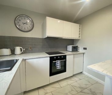 2b Stranmillis Court, Belfast, BT9 5FB - Photo 6