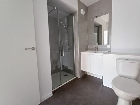 Location Appartement 2 pièces 47m² TOURS 37100 - Photo 3