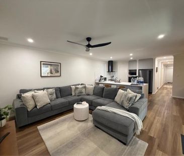 35 Camden Blvd, Aubin Grove - Photo 2