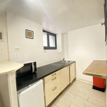 Appartement meublé à louer - 2 pièces - 32 m² - Photo 3