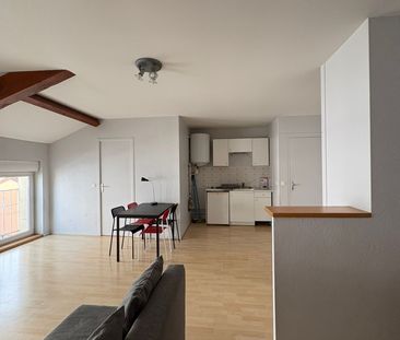 Location Appartement 1 pièce 36m² ST ETIENNE 42000 - Photo 1