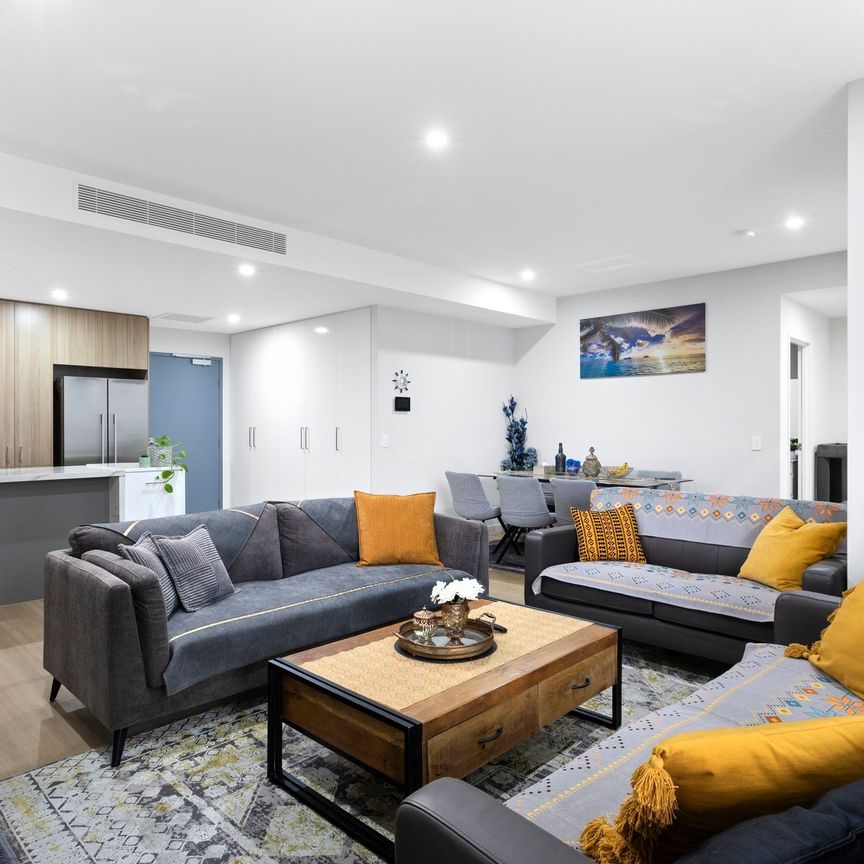 Well Presented 3 Bedroom Apartment | In Galungara Public School Catchment & Walk to Schofields Station! - Photo 1