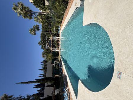 Piso de alquiler en Avenida del Golf, 1, Aloha - Photo 5