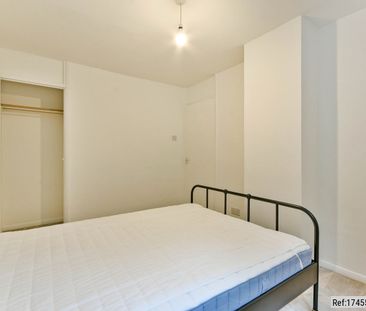 3 bed Ground Maisonette in Eldridge Court, Rouel Road, London, SE16... - Photo 5